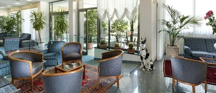 Nord Est 4* Cattolica