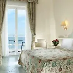 Nord Est 4* Cattolica