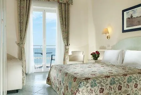 Nord Est 4* Cattolica