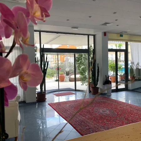酒店 Nord Est 卡托利卡