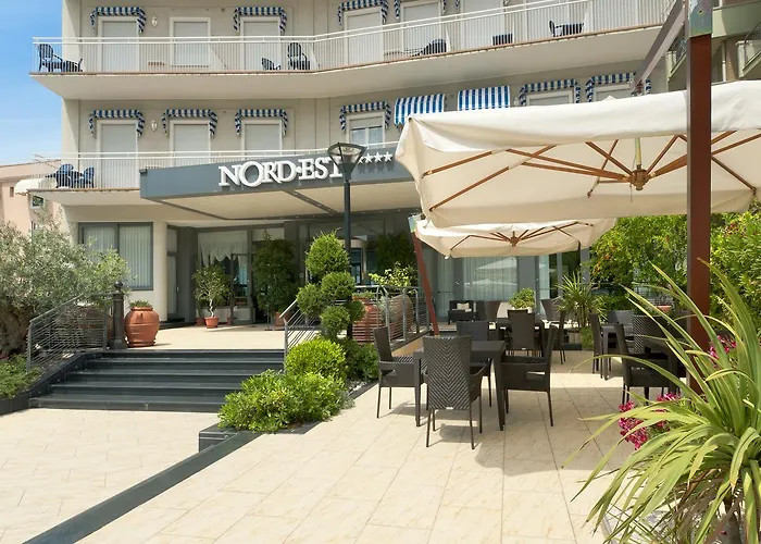 Nord Est 4* Κατόλικα